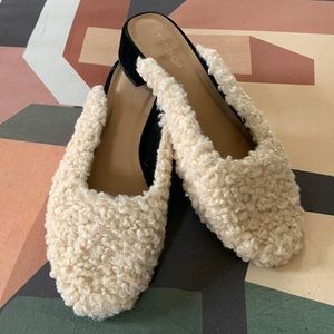 TOPSHOP boucle mules